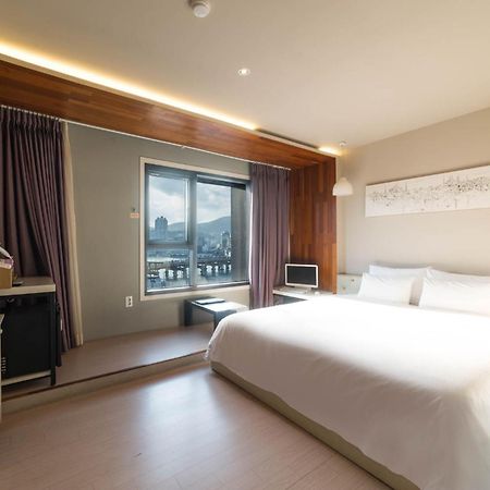 Hotel Bridge Busan Extérieur photo