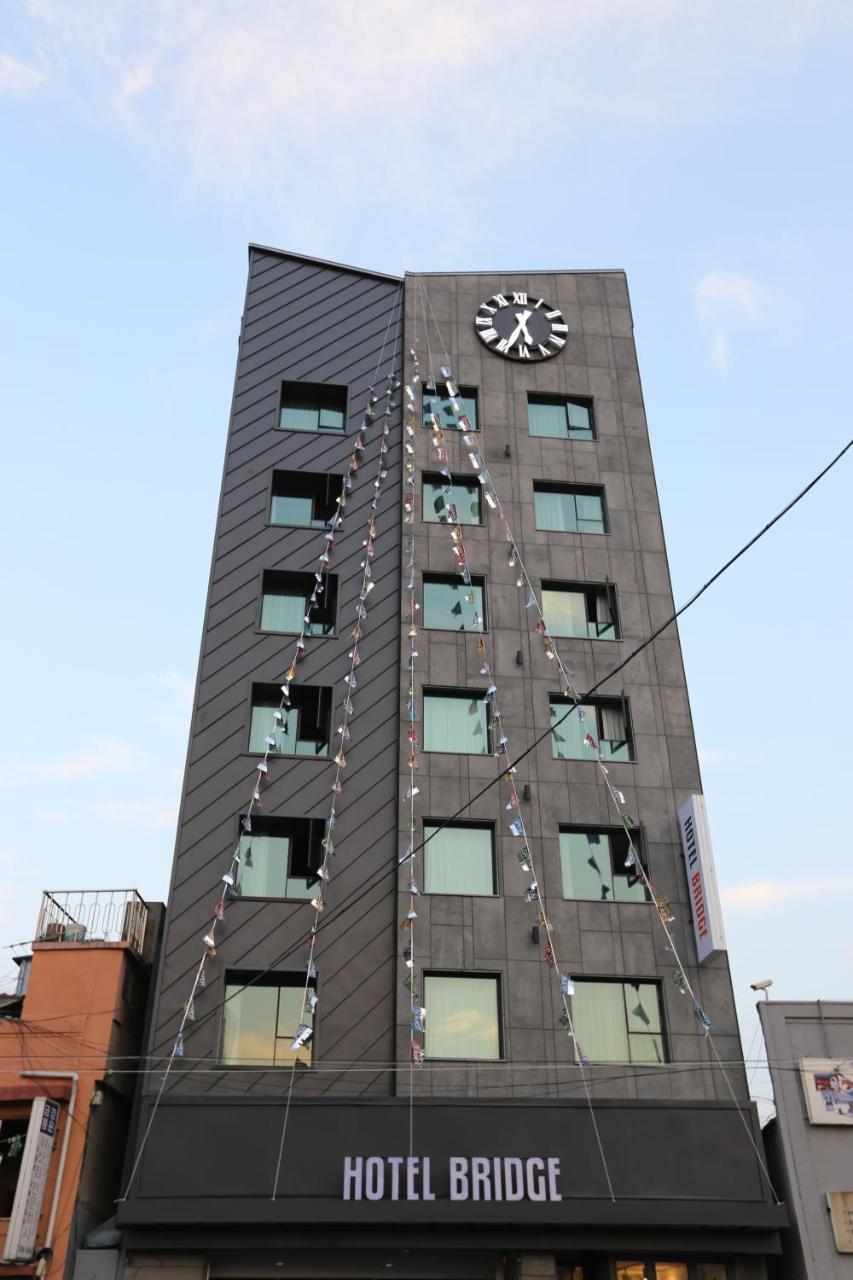 Hotel Bridge Busan Extérieur photo